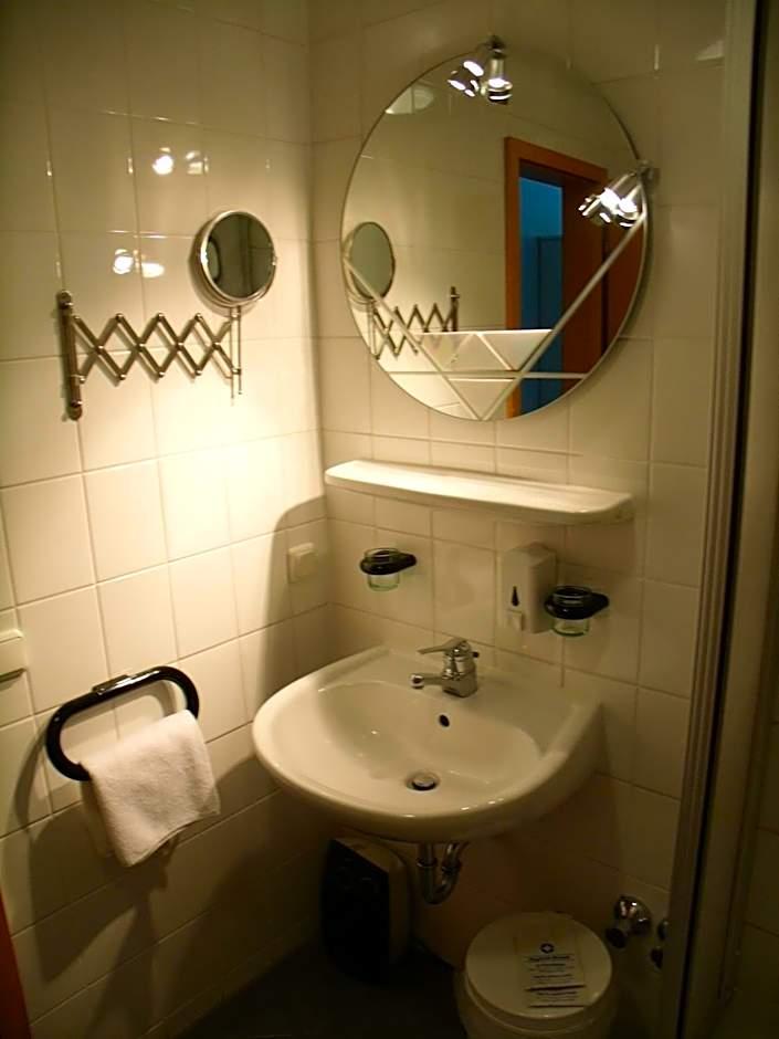 Dreibettzimmer